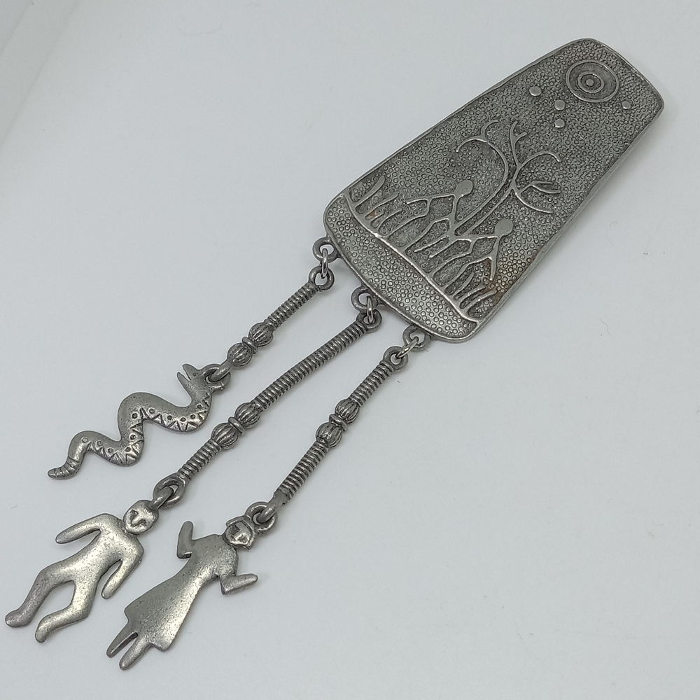 * vintage JJ Jonette large Garden of Eden dangle pin brooch